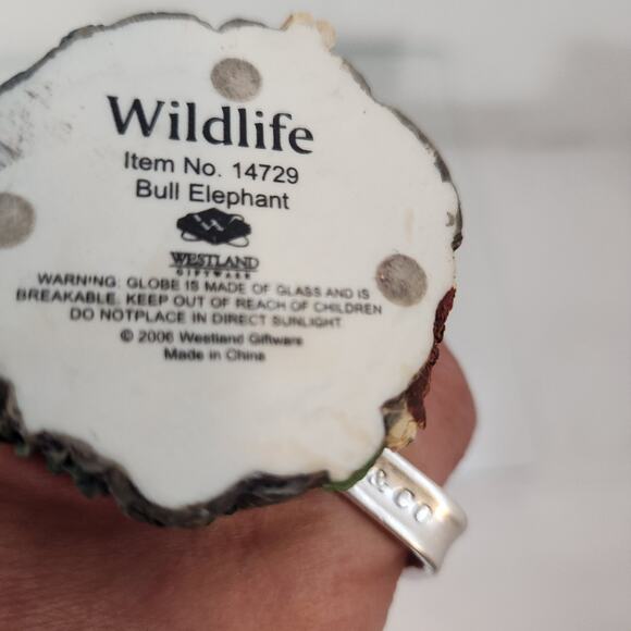 Wildlife Bull Elephant Snow Globe - Picture 4 of 4